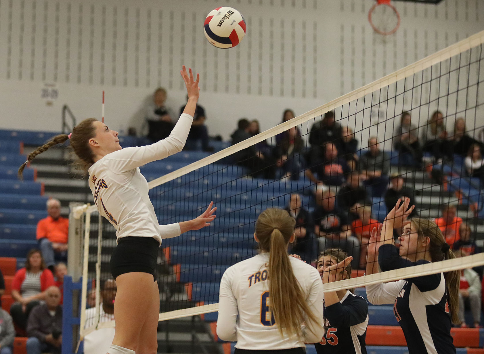 Maroa Forsyth vs New Berlin volleyball 7 10.29.18.jpg